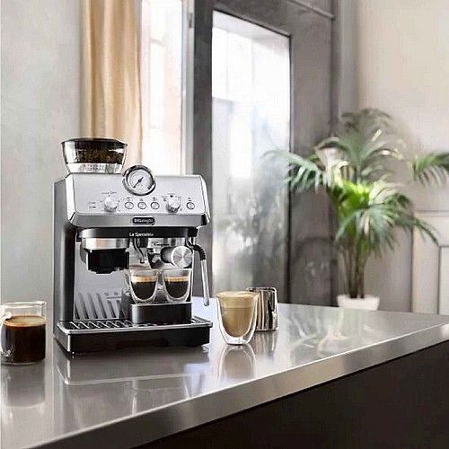 מכונת קפה משולבת מטחנה Delonghi Specialista Arte EC9155.MB