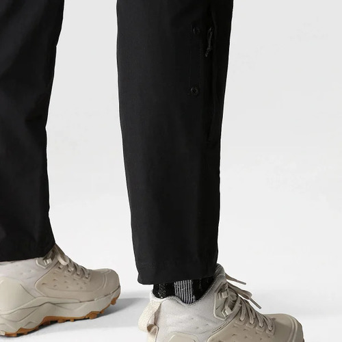מכנסיים מתקצרים נשים EXPLORATION CONV REG STRAIGHT בצבע שחור מבית The North Face