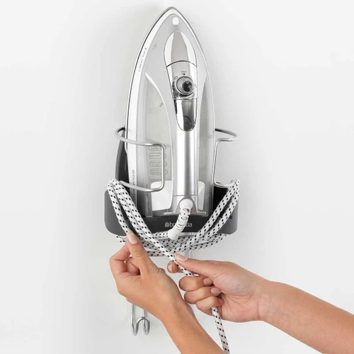מתקן לתליית קרש גיהוץ ומגהץ על הקיר Brabantia 05