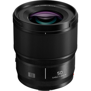 עדשה Panasonic Lumix S 50mm f/1.8