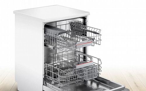 מדיח כלים ‏רחב בצבע לבן  Bosch SMS4HKW06E בוש