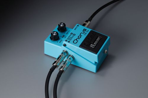 זוית נוספת Boss CE-2W Chorus