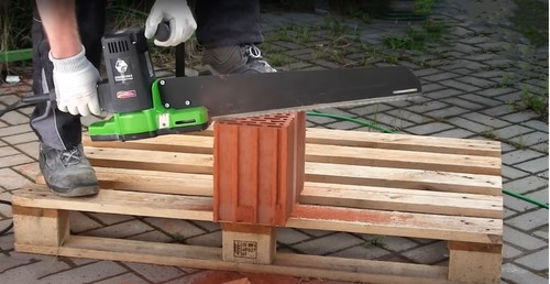 משור לאיטונג 