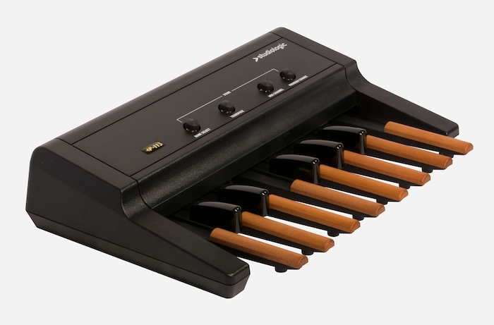 פדלבורד מידי דינאמי Studiologic PEDALBOARD MP113