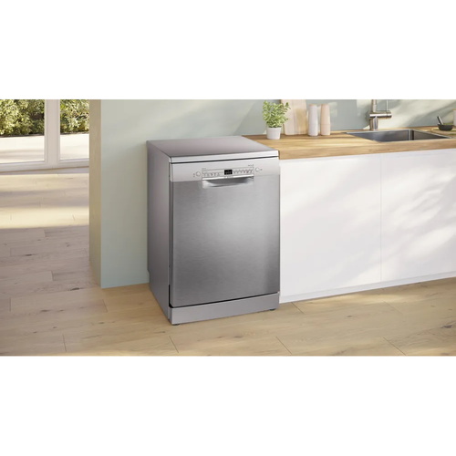 מדיח כלים רחב Bosch דגם SMS2HVI02E