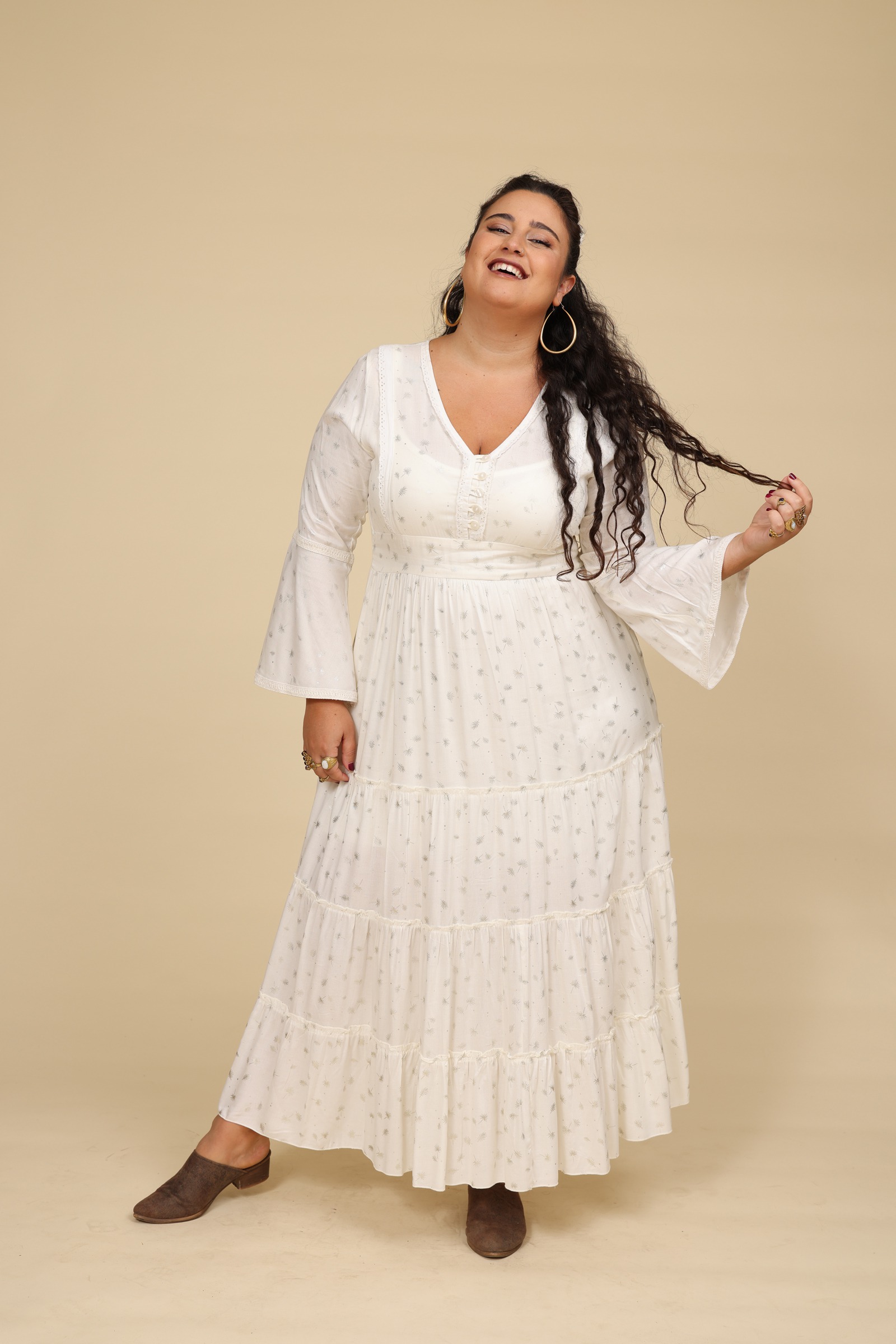שמלת ויקטוריה plus size