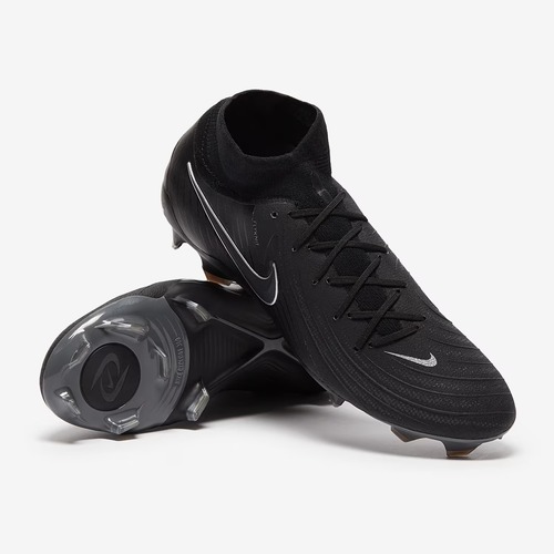 נעלי כדורגל חצי מקצועיות Nike Phantom LUNA II Pro