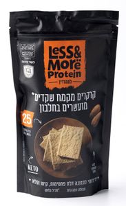 קרקרים מקמח שקדים מועשרים בחלבון