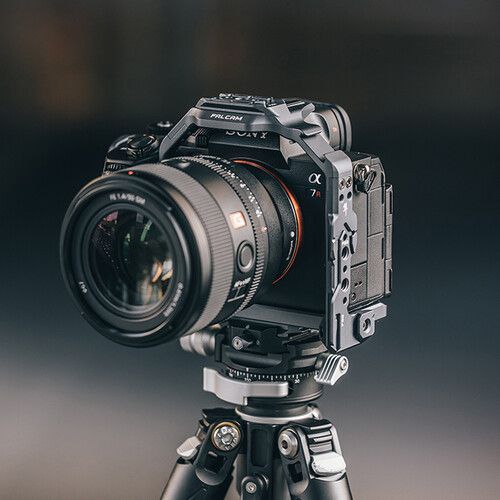 כלוב למצלמת סוני Falcam Quick Release Camera Cage A7R V, A1, A7 IV