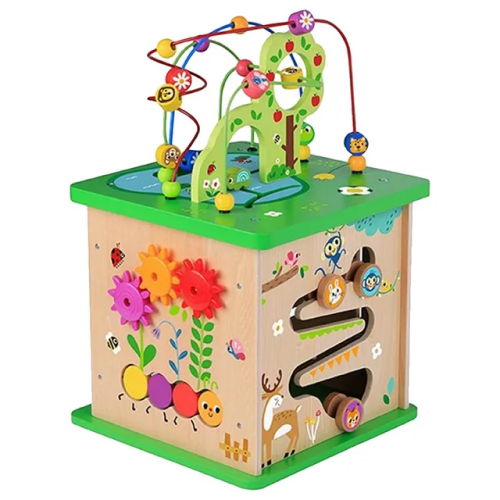 קוביית פעילות ענקית מעץ