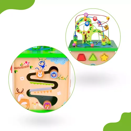 קוביית פעילות ענקית מעץ