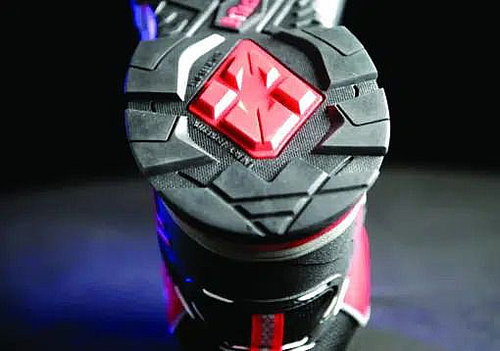 נעלי עבודה – PROTECTOES מבית B-Tech Tools