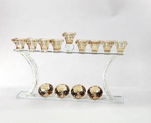 חנוכיה 4 יהלומים קריסטל ענבר 37*20 ס"מ