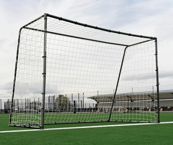 שער כדורגל מתכת 3X2 מטר קבוע QUICKPLAY GS Series