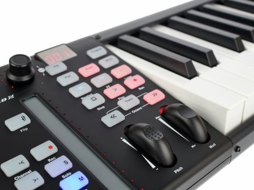 iCON iKeyboard 5X – מקלדת שליטה MIDI עם 49 קלידים חצי שקולים