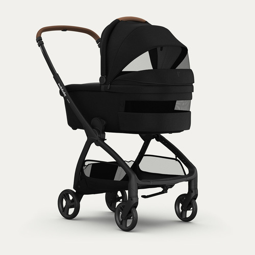 עגלת תינוק אירון Aeron צבע שחור ידית חומה Black