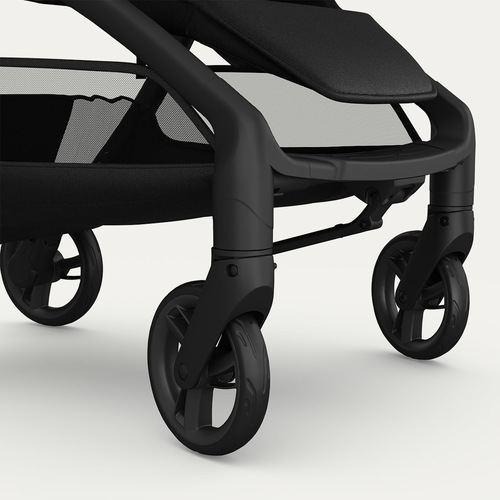 עגלת תינוק אירון Aeron צבע שחור ידית חומה Black