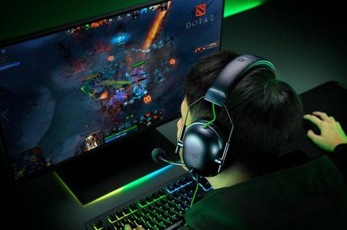 Razer B אוזניות גיימינג עם מיקרופון Razer BlackShark V2 X בצבע שחור