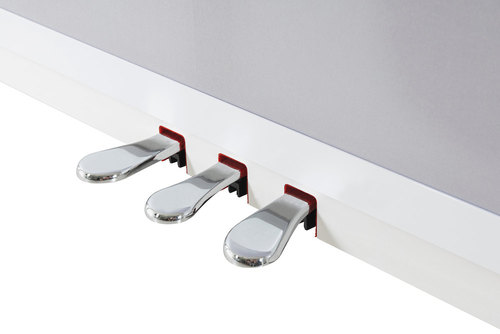 פסנתר חשמלי רהיט UP-355 עם 88 קלידים שקולים מנגנון פטישי ו- BLUETOOTH מבית GEWA (Germany)