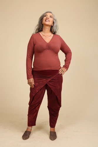 חולצת כיווץ שרוול plus size