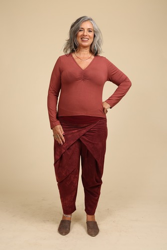 חולצת כיווץ שרוול plus size