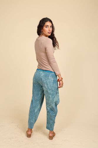 חולצת כיווץ שרוול plus size