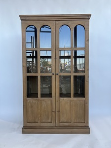ארון וטרינה דרייק מעץ אורן מלא R-104