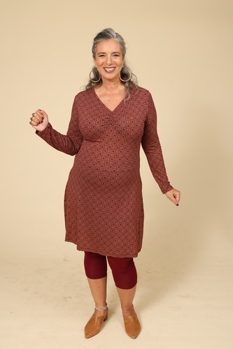 שמלת כיווץ plus size