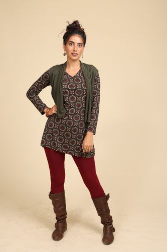 ווסט לייקרה קצר plus size