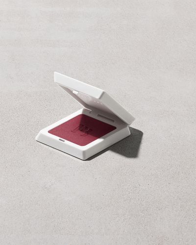 סומק - Blush powder summertime wine
