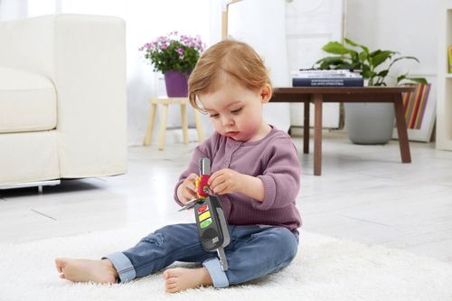 שלט רכב עם מפתח קופץ ואפקטים קוליים