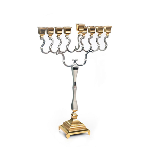חנוכיית ענק 