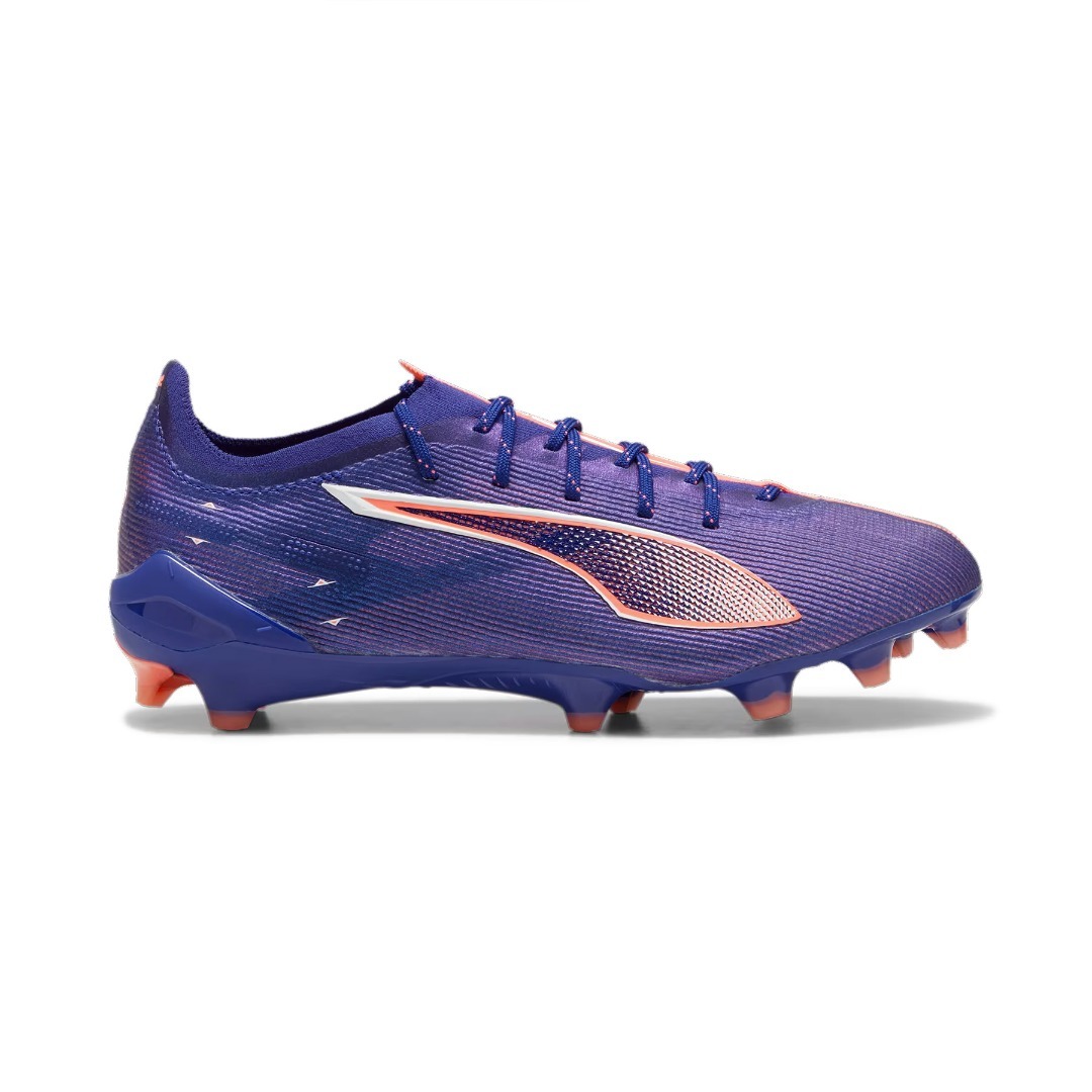 נעלי כדורגל מקצועיות PUMA ULTRA ULTIMATE FG/AG