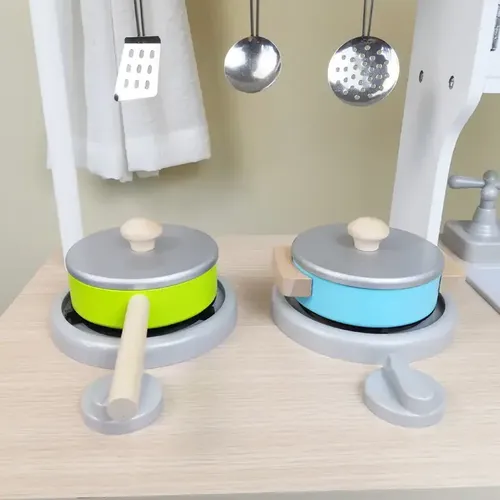 מטבח עץ לילדים עם 5 כלים