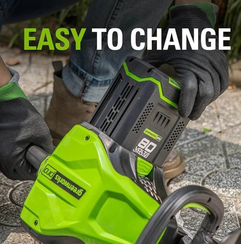 סוללת ליתיום GREENWORKS 80V PRO 4.0Ah דגם 99556 עם טעינה מהירה ופעולה ללא אובדן זיכרון