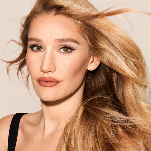 עפרון גבות - brow pencil soft brown chatain clair