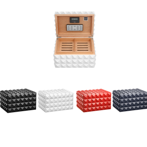 מאפרה HUMIDOR GRAND QUASAR