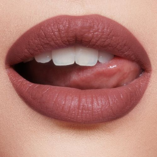 ליפסטיק - Lipstick  liquid (pillow talk medium blur)