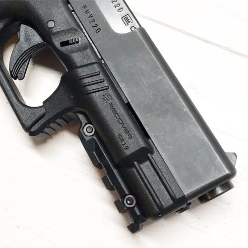 מתאם מסילה לגלוק 19 ו23 דור 1 ו2 - RECOVER TACTICAL GR19L Rail Adapter for the Glock 19 & 23 Gen 1 and 2