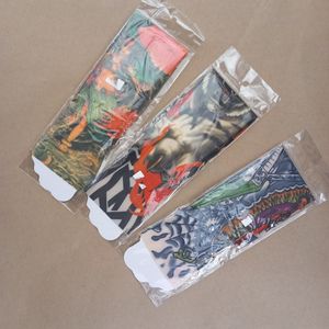 זוג כפפות קעקועים  גודל 19 ס