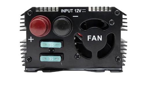 ממיר מתח לרכב ‎ 600W מ–12V ל 220V דגם סמיקום SEMICOM 8106U1(600W)