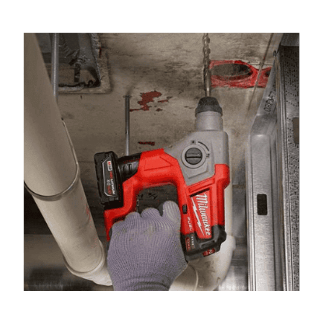 פטישון 12V פיול בראשלס מילווקי Milwaukee M12 CH / 2416-20 - גוף בלבד
