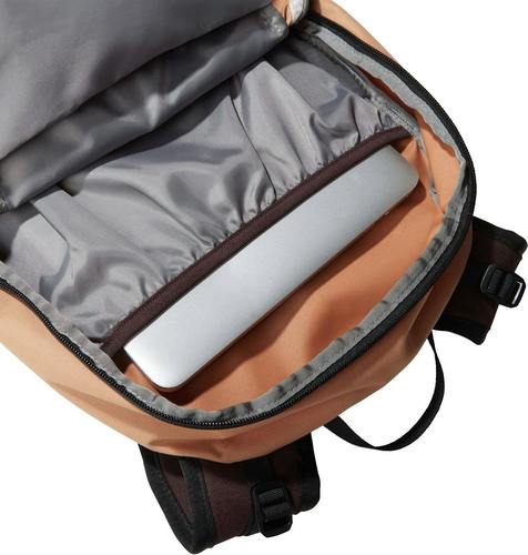 תיק יום  THE NORTH FACE BASIN 18L