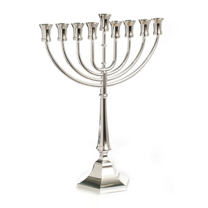 חנוכיה גדולה