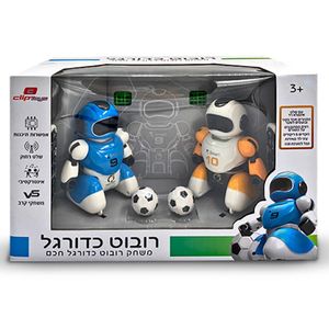 זוג רובוטים של כדורגל עם שלטים ושער