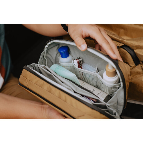 נרתיק רחצה Peak Design Travel Wash Pouch (צהוב חרדל, 2.5 ליטר)