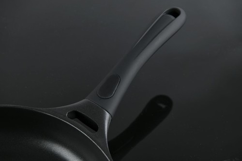 מחבת יציקת אלמוניום 28 ס