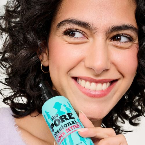 The pore fessional super setter (setting spray)