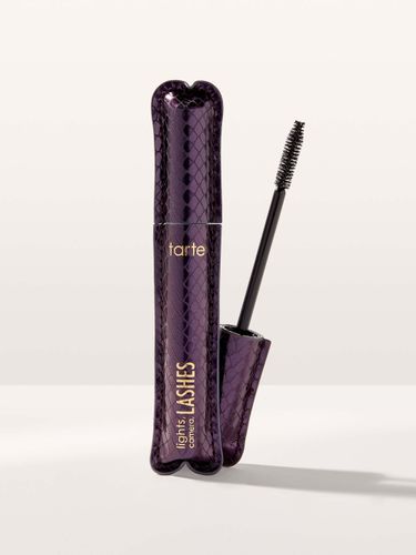 מסקרה - Lights camera lashes mascara black