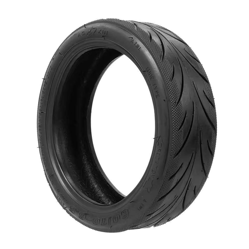 צמיג לקורקינט מידה 60/70/6.5 מבית - cst חזק ועמיד במיוחד!